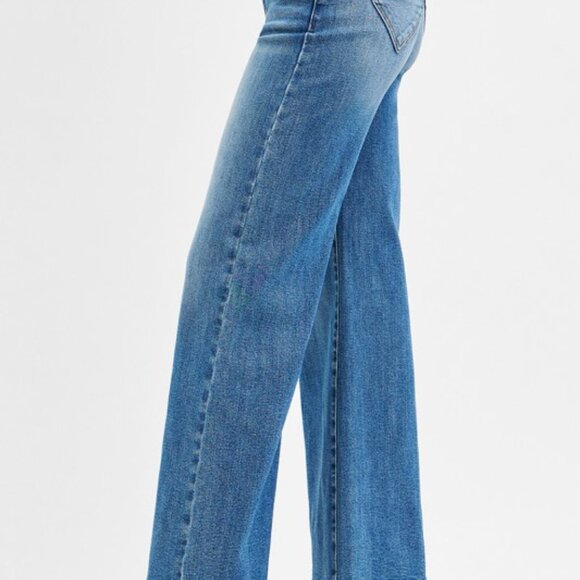 Women's Blue Heart Patch Jeans - Picture 7 of 8